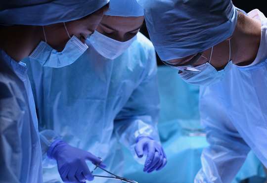 La chirurgie qui a connu une grande avancée en Tunisie
